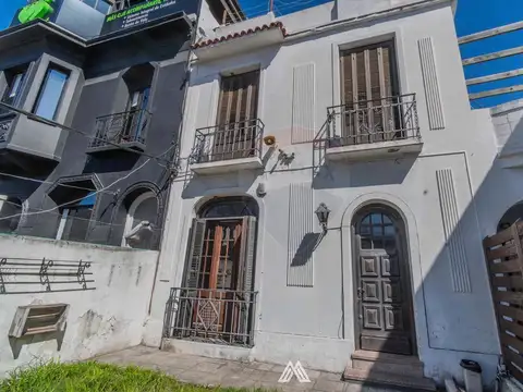 Casa 3 dorm. ALQUILER, Buceo, terraza y garaje