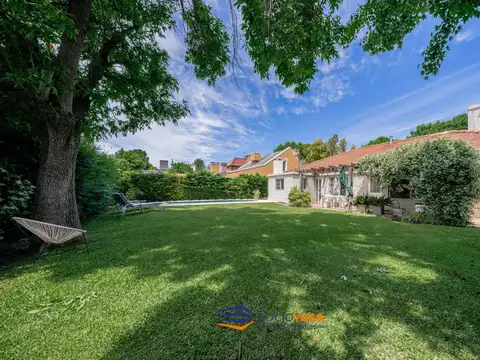 Casa en venta en Country Banco Provincia Francisco Álvarez Moreno