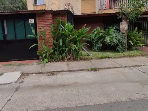 Fernández Moreno al 2600