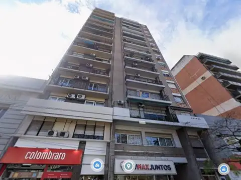 Departamento en Venta de 3 Ambientes en Olivos con Balcón
