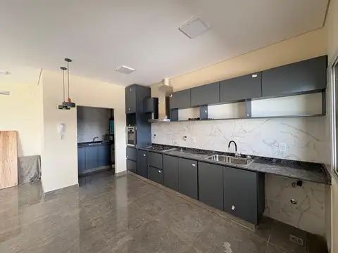 Casa en Alquiler de 3 dormitorios
