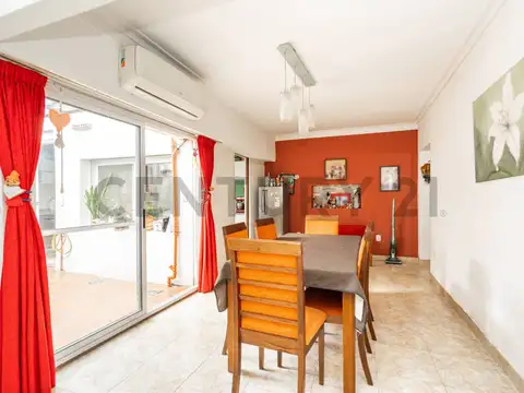 Depto Tipo Casa en Venta de 4 ambientes