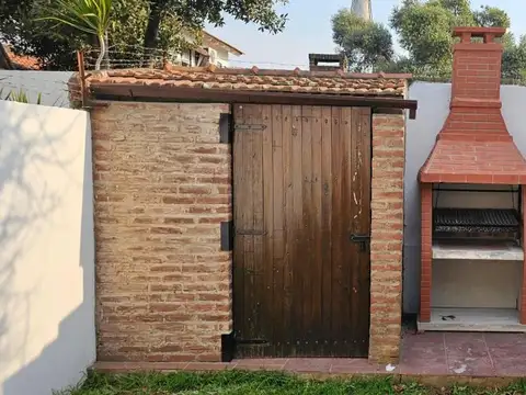 Casa en Alquiler al Este