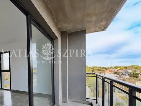 Departamento a estrenar en Ituzaingo Sur a 1 cuadra de la plaza y 2 de la estación de tren