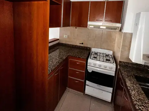 Departamento 3 ambientes con 1 baño
