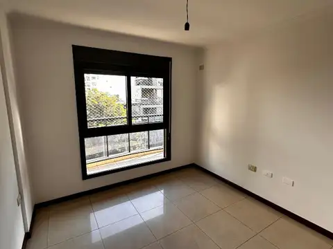 Departamento en Alquiler en General Paz, $ 650.000
