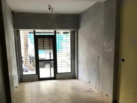 CON RENTA ALQUILADO a franquicia Cerca de 5 Avenidas de Caballito