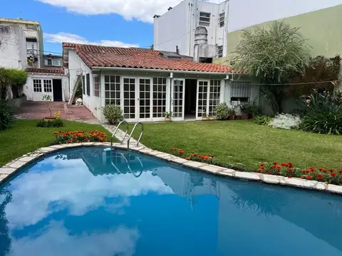 Venta Casa 4 Dormitorios Martinez