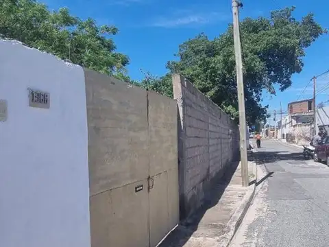 Terreno en venta cerca de avenida en Catamarca