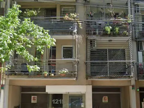 EXCELENTE 2 AMBIENTES EN ALQUILER EN CABALLITO CON BALCÓN AL FRENTE