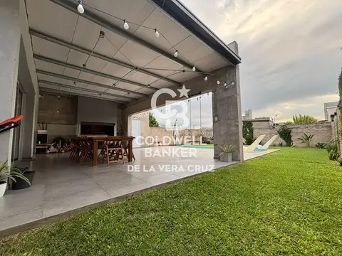 Casa en Venta al Este