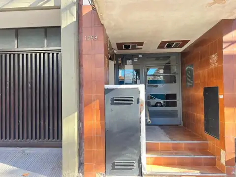 Alquiler Departamento 1 Dormitorio Economico Bajos Gastos Escalera Barrio Lourdes Rosario