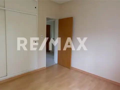 Depto Tipo Casa en Venta en Cipolletti, USD 135.000