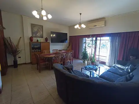 PH 3 ambientes con patio, quicho y terraza propia ¡Apto credito!