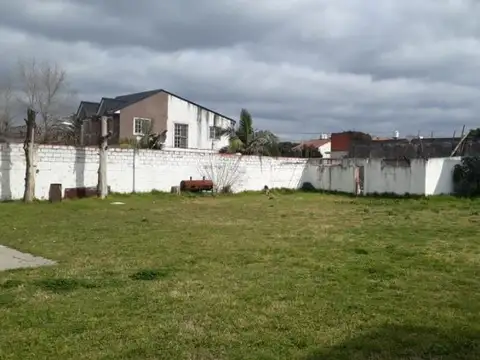 Local en Venta en Ituzaingó Sur, USD 400.000