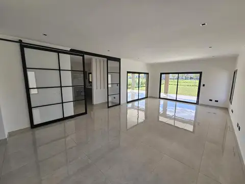 B° C° San Pablo. Leandro Nucifora Alem 3666