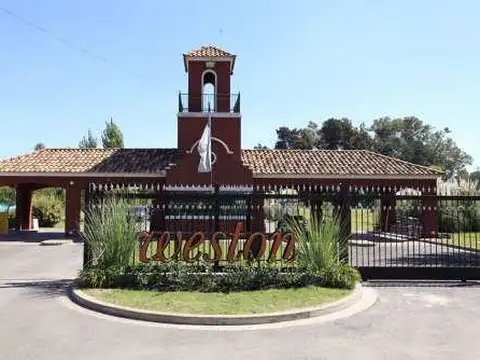 Casa en Venta en Francisco Alvarez, USD 420.000