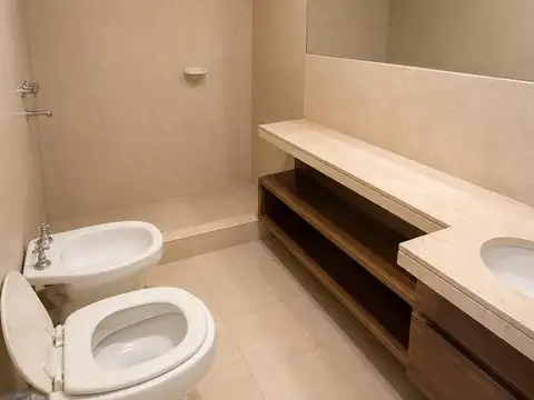 Departamento en Alquiler de 3 dormitorios