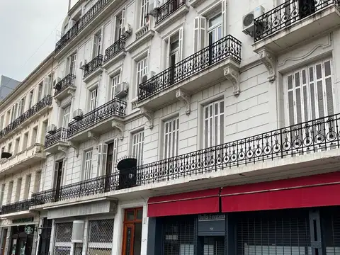 Oficina en Alquiler 80 años