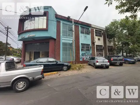 Fdo de la Legua 2194/96 esq. Santiago del Estero