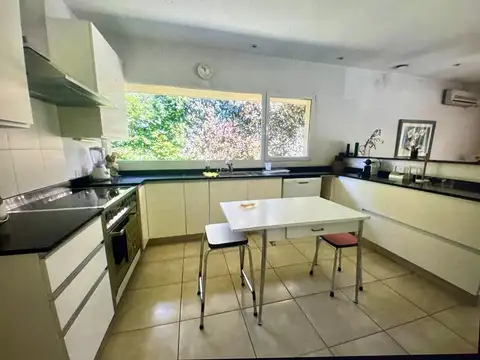 Casa en Venta al Noroeste