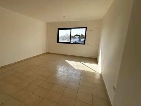 Departamento Monoambiente en Alquiler en Morón a 3 Cuadras de la Estación