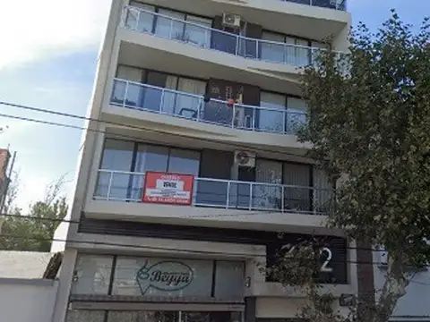 Venta Palaá 622 Avellaneda - Semipiso de 2 ambientes piso al frente