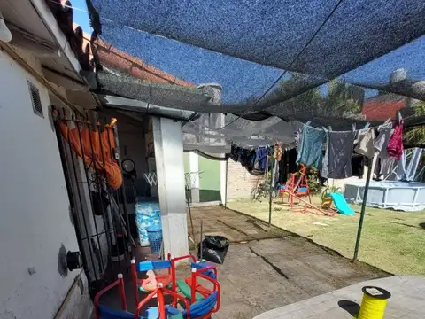 Casa 4 ambientes con 1 baño