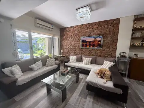 Casa en Venta en Villa Luro, USD 610.000