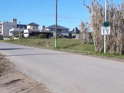 Terreno en Venta 41  mts Fondo