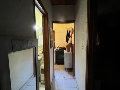 Casa 2 ambientes con 1 baño
