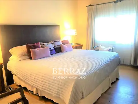 Casa 6 ambientes con 3 baños