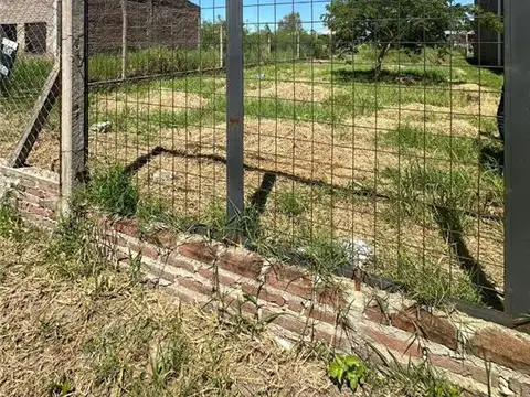Terreno en Venta en Barranqueras, USD 40.000