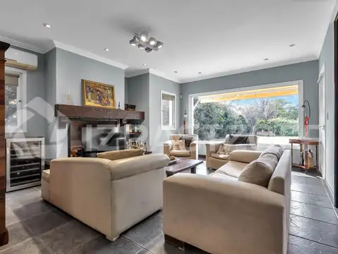 Casa en Venta de 5 dormitorios