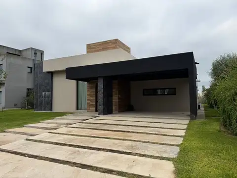 Club de Campo Santa Rita 1600