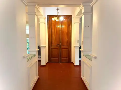 Casa 6 ambientes con 3 baños