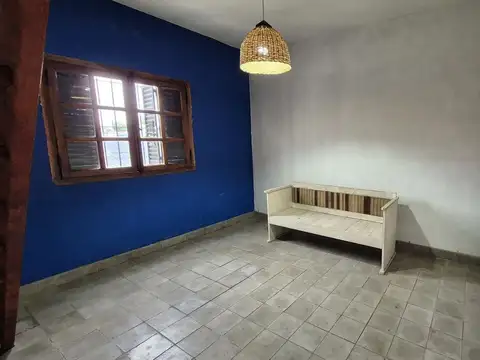 Depto Tipo Casa 3 ambientes con 1 baño