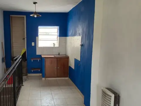 Depto Tipo Casa en Venta en El Palomar, USD 48.000