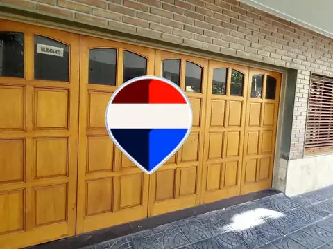 SE ALQUILA LOCAL CON OFICINAS EN PLENO CENTRO