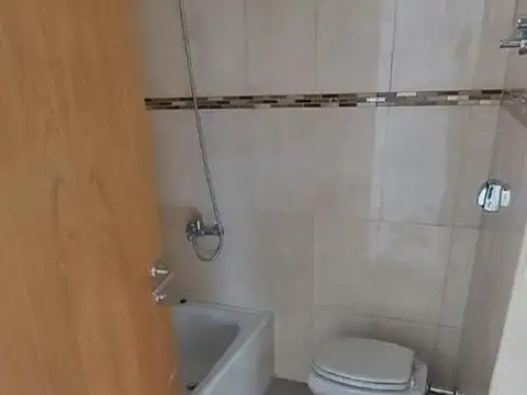 Departamento en Venta en Parque Rivadavia, USD 125.000