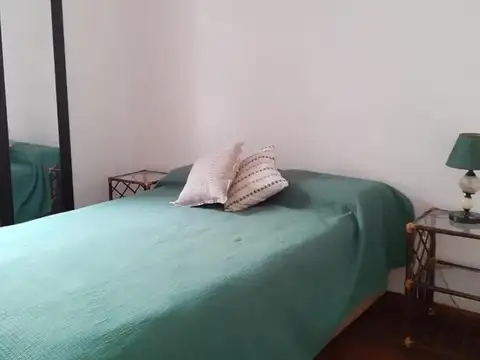 Paraná 200, Piso 1
