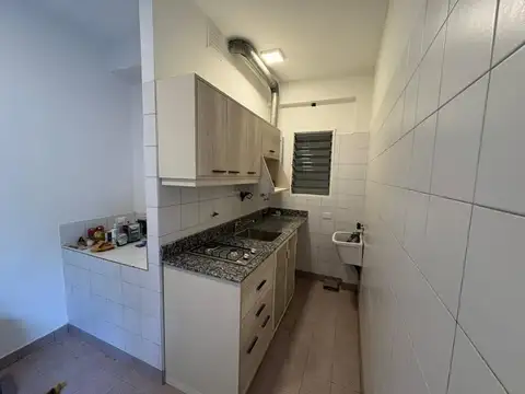 Depto Tipo Casa en Alquiler de 1 dormitorio