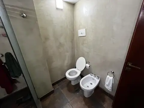 Casa en venta 3 dormitorios y terraza en Rosario - Pichincha