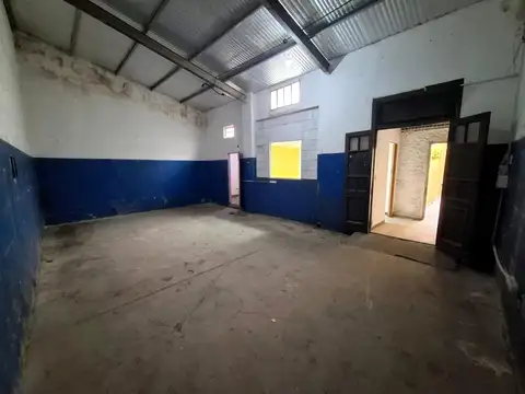   RESERVADO   PH 2 AMB (52 M2) + GALPÓN (58 M2) (PASILLO)