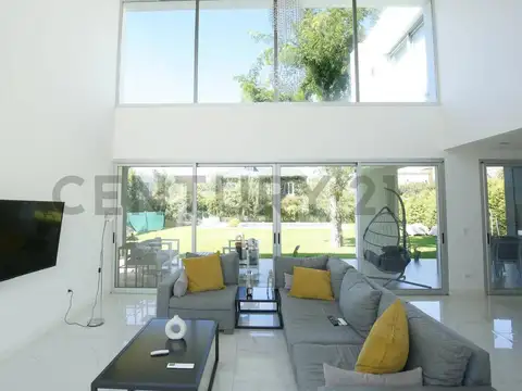 Casa en Venta en Fincas de Hudson, USD 490.000