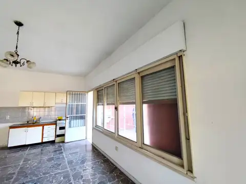 Depto Tipo Casa en Venta de 2 ambientes