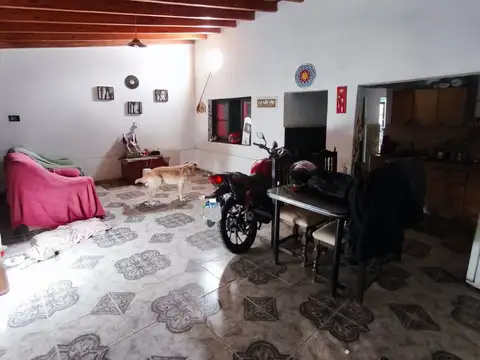 CASA Y DÚPLEX EN VENTA EN LAS HERAS