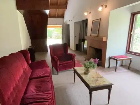 HERMOSA CASA QUINTA EN TORTUGUITAS