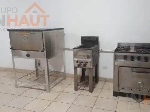 Alquiler de fondo de comercio equipado para trabajar - Plottier