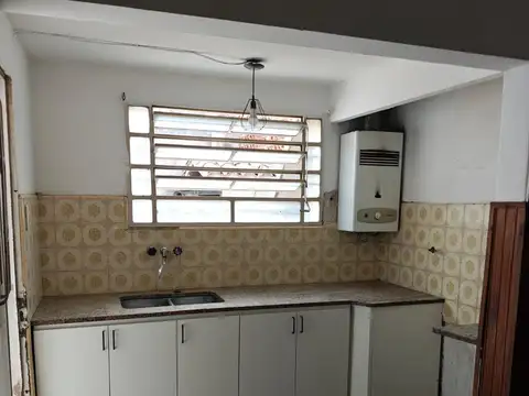 Casa en Alquiler 50 años